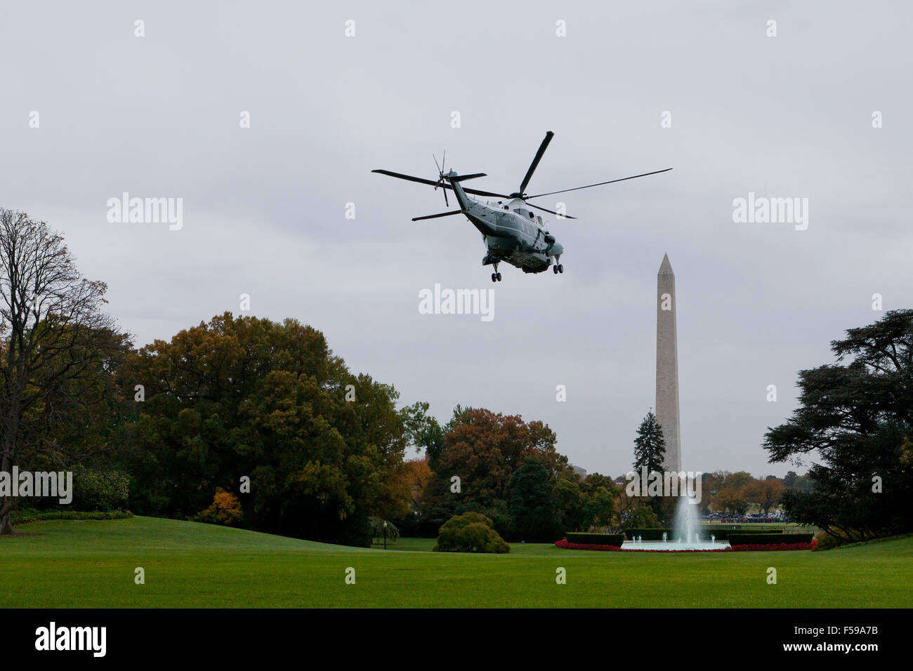 US Marine un elicottero con partenza dalla Casa Bianca - Washington DC, Stati Uniti d'America Foto Stock