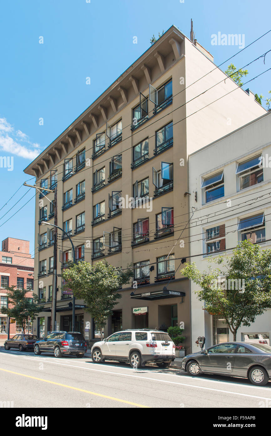 Il blocco grigio (1912), un patrimonio Vancouver edificio adibito a magazzino in Omero Street, Vancouver, BC, Canada. Convertito in appartamenti. Foto Stock