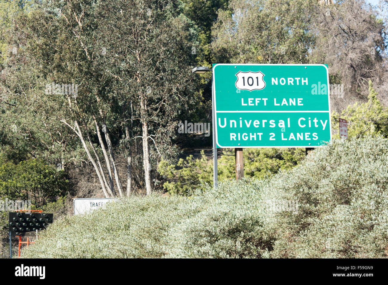 Cartello stradale per 101 Highway e universale città di Los Angeles in California Foto Stock
