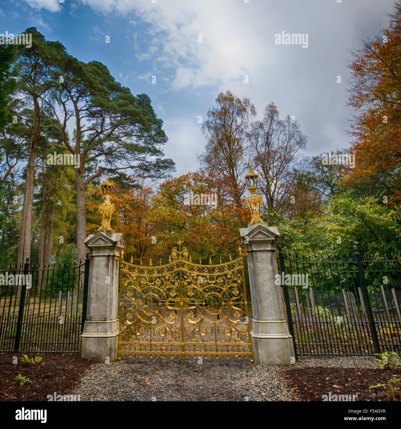 Golden Gates a Benmore Botanic Gardens Foto Stock