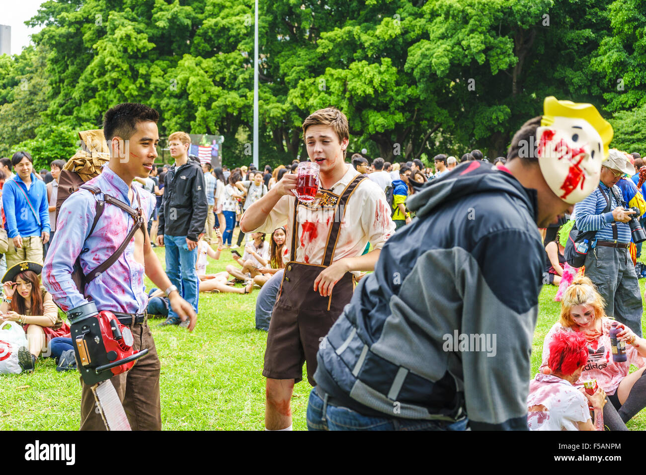 Sydney Zombie di Halloween a piedi, aumentando la consapevolezza salutare per la fondazione del cervello. Ottobre 31, 2015. Foto Stock