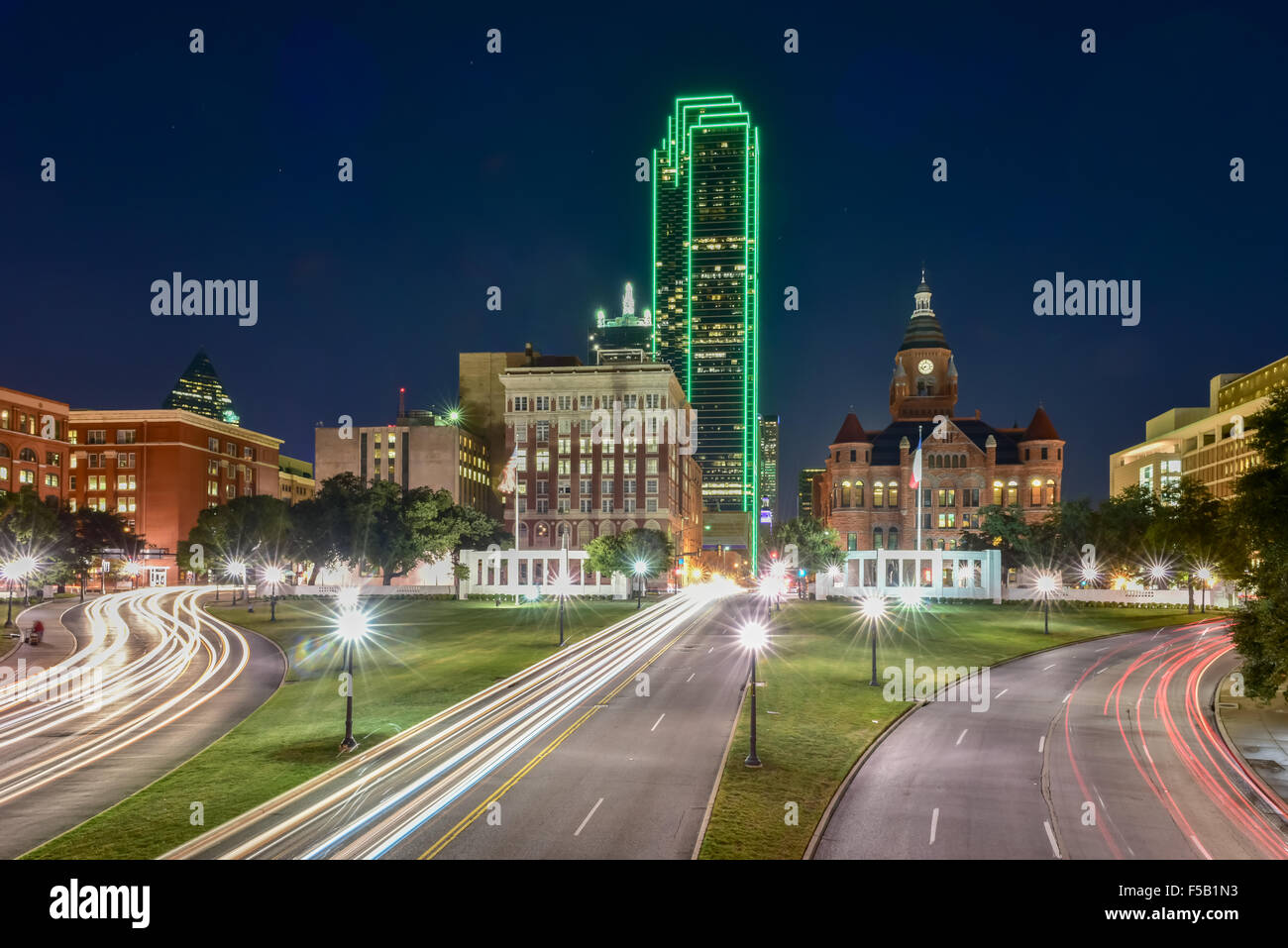 Il Dallas County Courthouse conosciuta anche come il vecchio Museo rosso. Esso costruito nel 1892 di arenaria rossa bugnato di marmo. Foto Stock