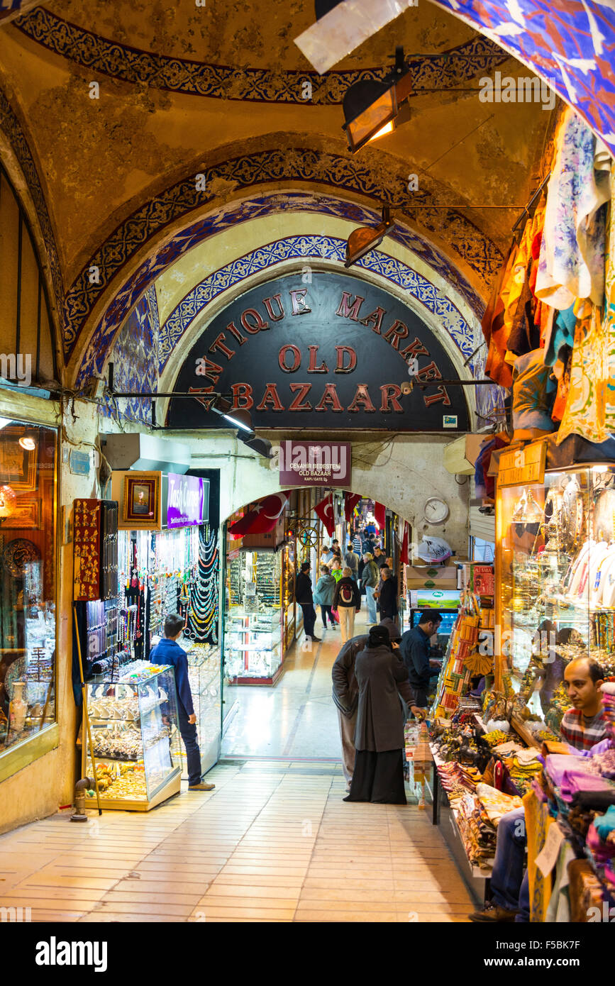Kapalıçarşı, Grand Bazaar, Fatih, Istanbul, Turchia Foto Stock