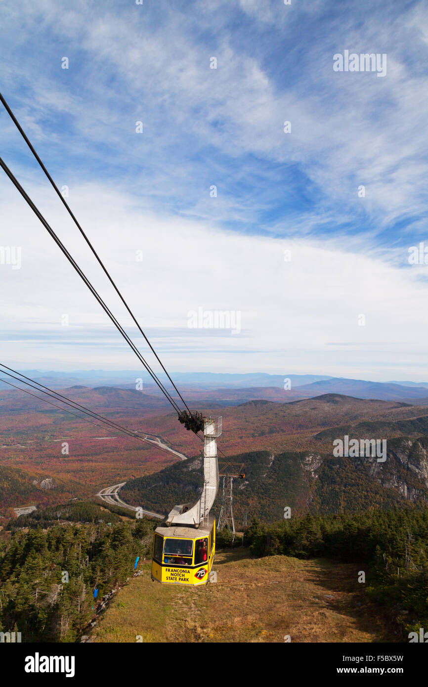 Il Cannon Mountain Aerial Tram o funivia, Franconia Notch State Park, White Mountains del New Hampshire USA Foto Stock