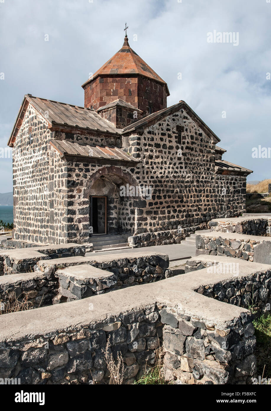 St Astvatsatsin chiesa del monastero Sevanavank in Armenia. Foto Stock