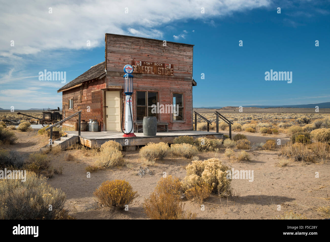 Il Magazzino Generale a Fort Rock Homestead Village, sud-est di Oregon. Foto Stock