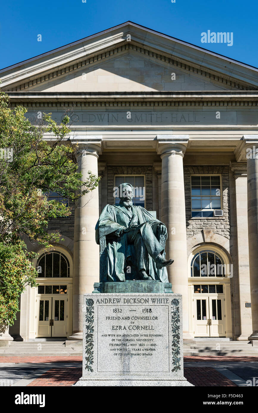 Andrew Dickson White Memorial Sculpture sul campus della Cornell University di Ithaca, New York, Stati Uniti d'America Foto Stock