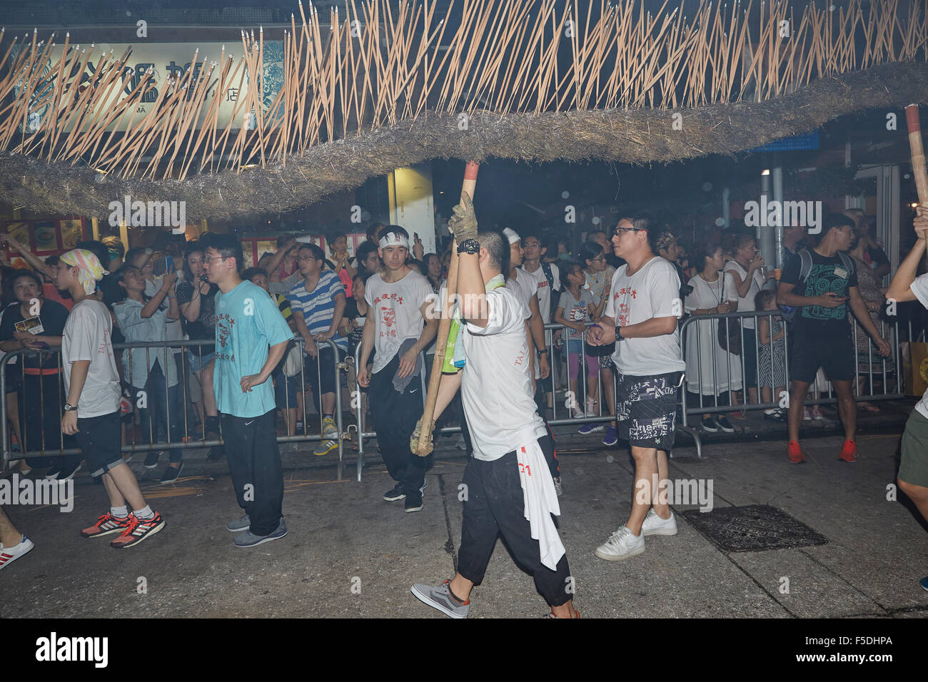 Annuale di Tai Hang Fire Dragon Dance Festival, settembre 2015. Foto Stock