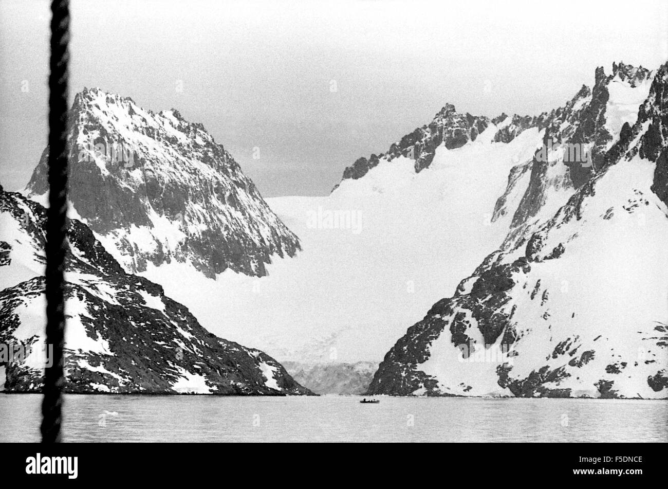 HMS Endurance British Antarctic Survey idrografiche Nave, Georgia del Sud dazio barca Mare 1973 Foto Stock