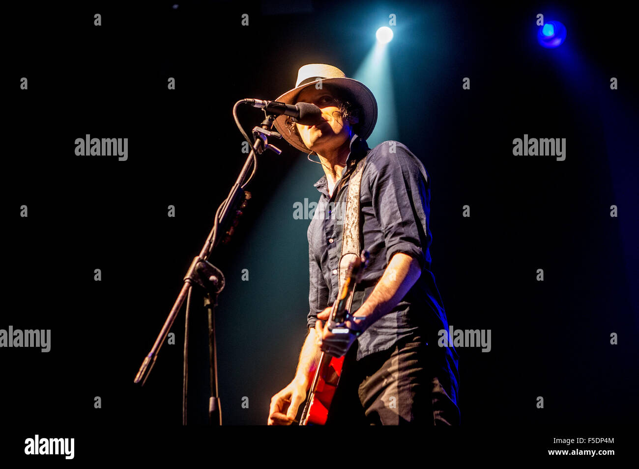 Milano, Italia. 02nov, 2015. the fratellis esegue live at fabrique in milano, Italia, il 02 novembre 2015 credit: mairo cinquetti/alamy live news Foto Stock