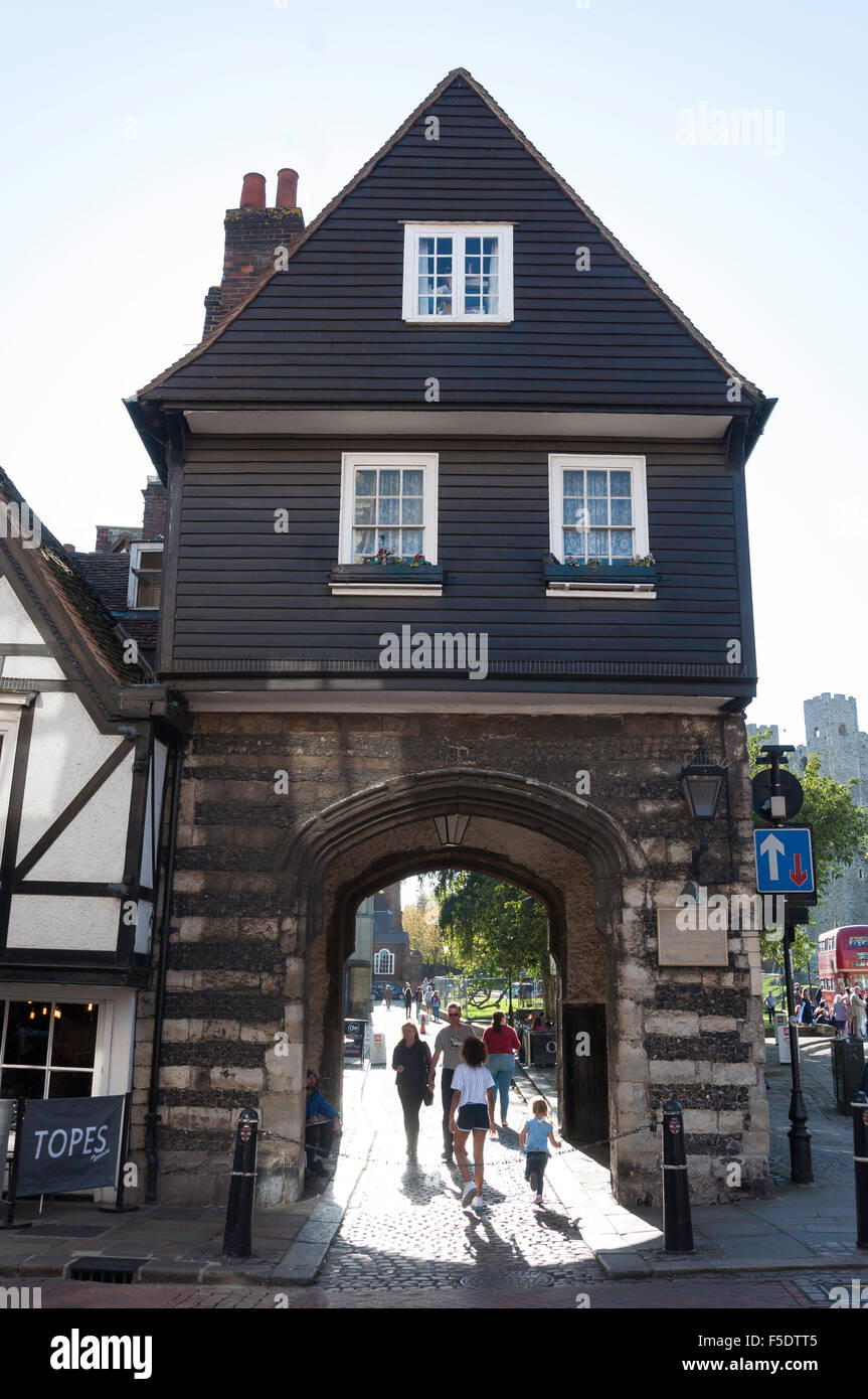 College Gate (Jasper il cancello della casa), Rochester High Street, Rochester, Kent, England, Regno Unito Foto Stock