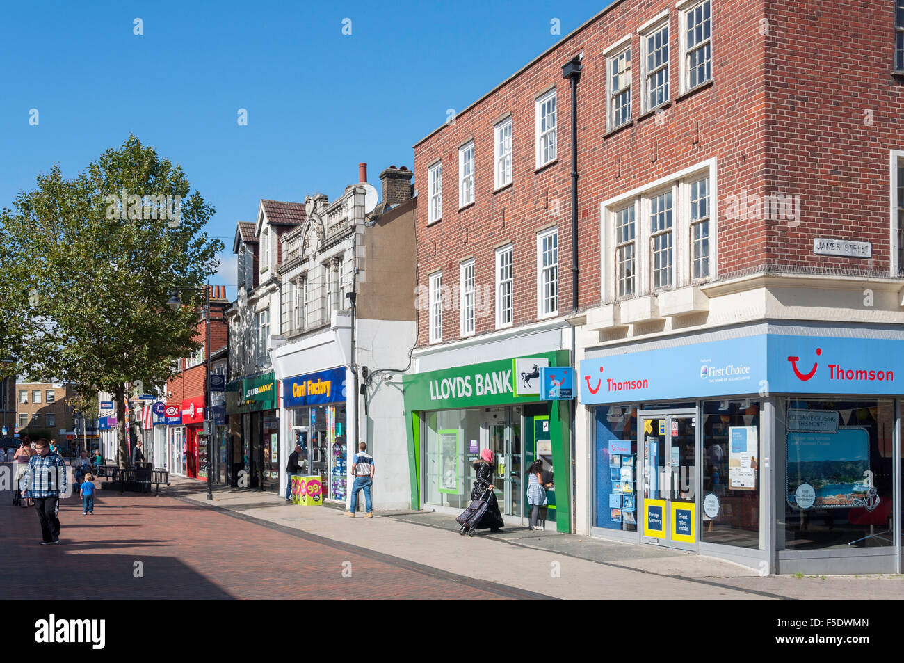 Area pedonale per High Street, Gillingham, Kent, England, Regno Unito Foto Stock