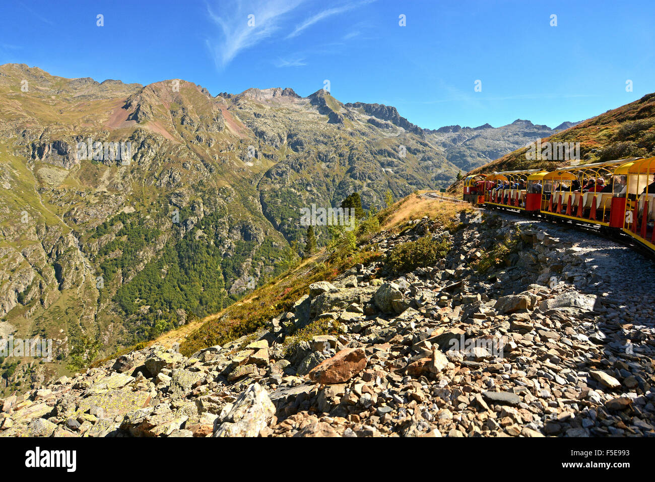 Pirenei e la valle Osseau, Pyrenees-Atlantiques, Francia, Europa Foto Stock