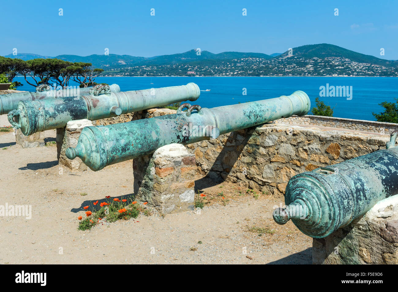 Pistole del Saint Tropez cittadella, Var, Provence Alpes Cote d Azur regione, Francia, Mediterraneo, Europa Foto Stock