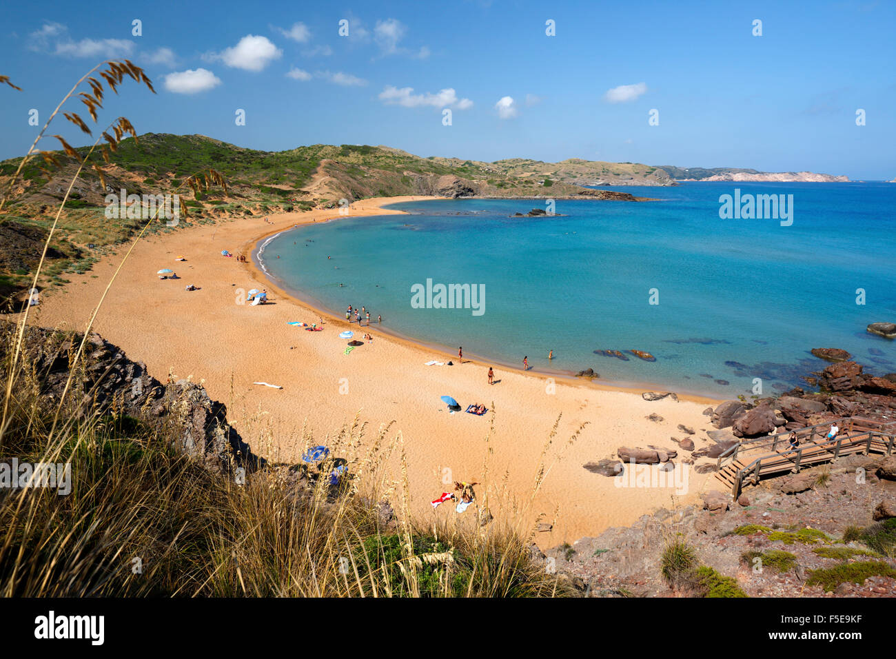Platja de Cavalleria (Cavalleria spiaggia), vicino a Fornells, costa nord di Menorca, isole Baleari, Spagna, Mediterraneo, Europa Foto Stock