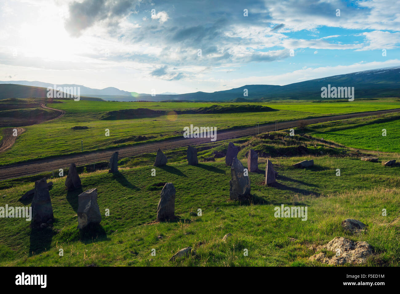 Karahunj Zorats Karer, archeologico preistorico sito di Stonehenge, Provincia di Syunik, Armenia, nel Caucaso e in Asia Centrale, Asia Foto Stock