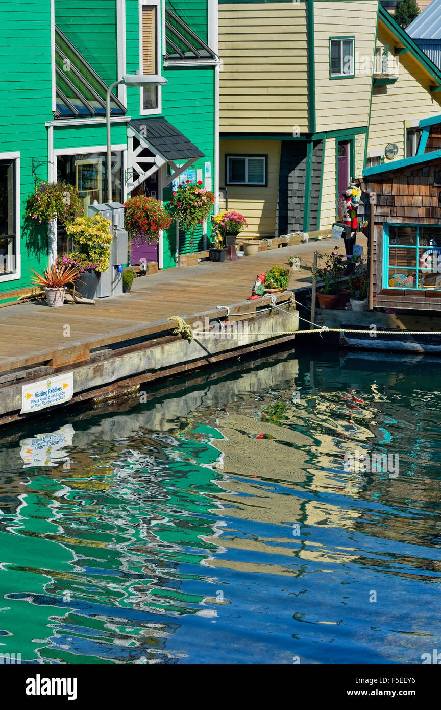 Scenic dal Porto Interno case galleggianti, Victoria, British Columbia, Canada Foto Stock