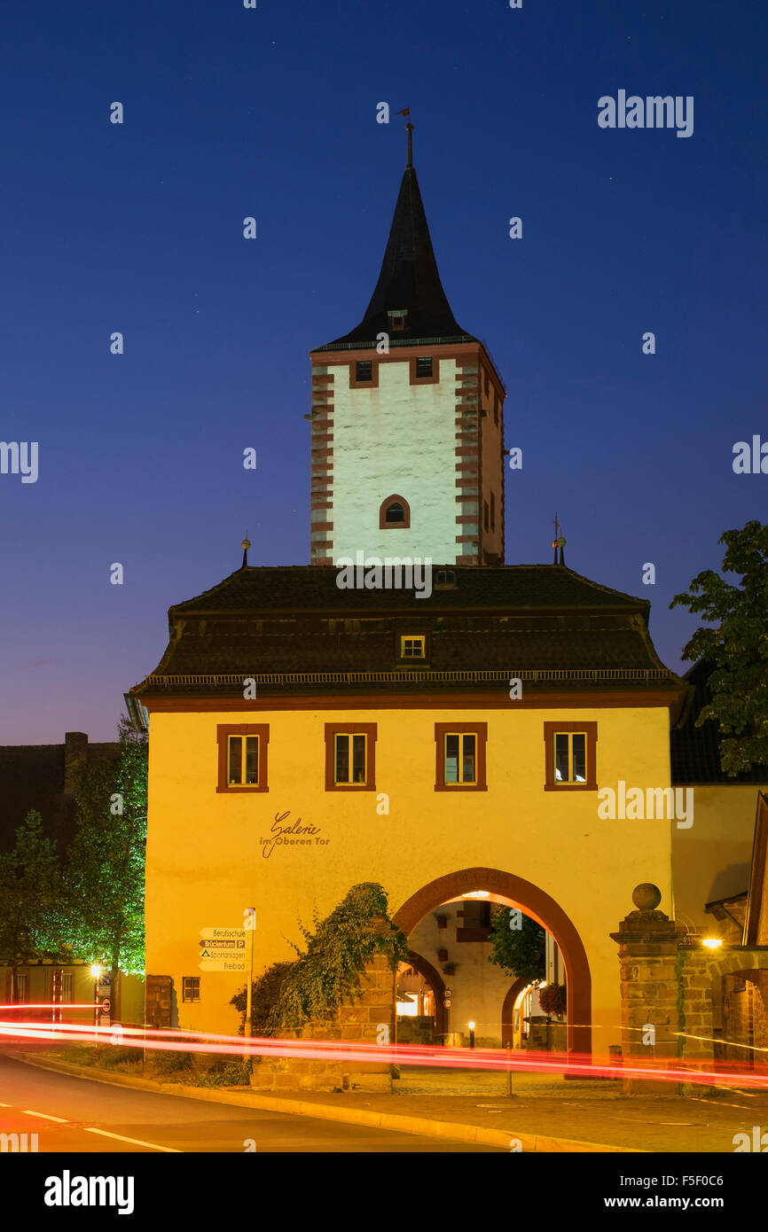 Gate superiore, sera, Karlstadt, bassa Franconia, Franconia, Baviera, Germania Foto Stock