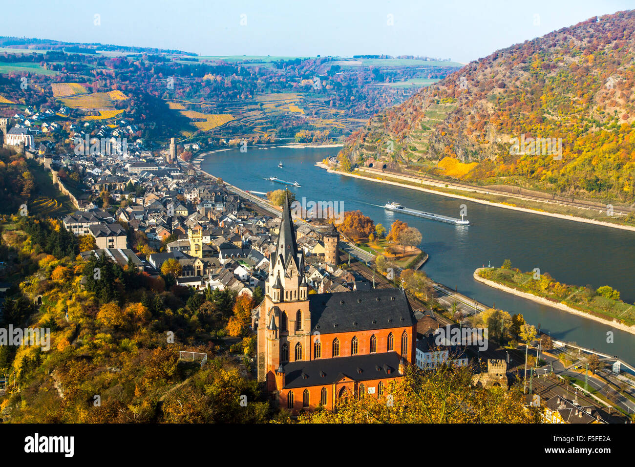 Vista di Oberwesel, la Germania nella valle del Reno superiore e centrale, Foto Stock