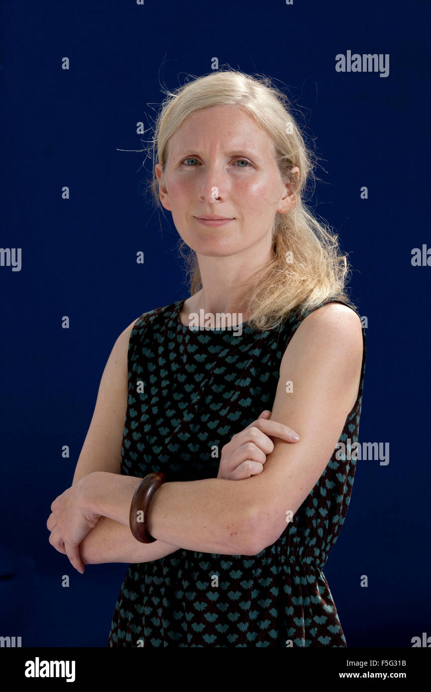Un ritratto di Samantha Harvey a Edinburgh International Book Festival 2012 in Charlotte Square Gardens. Pic da pak@ Mera Foto Stock