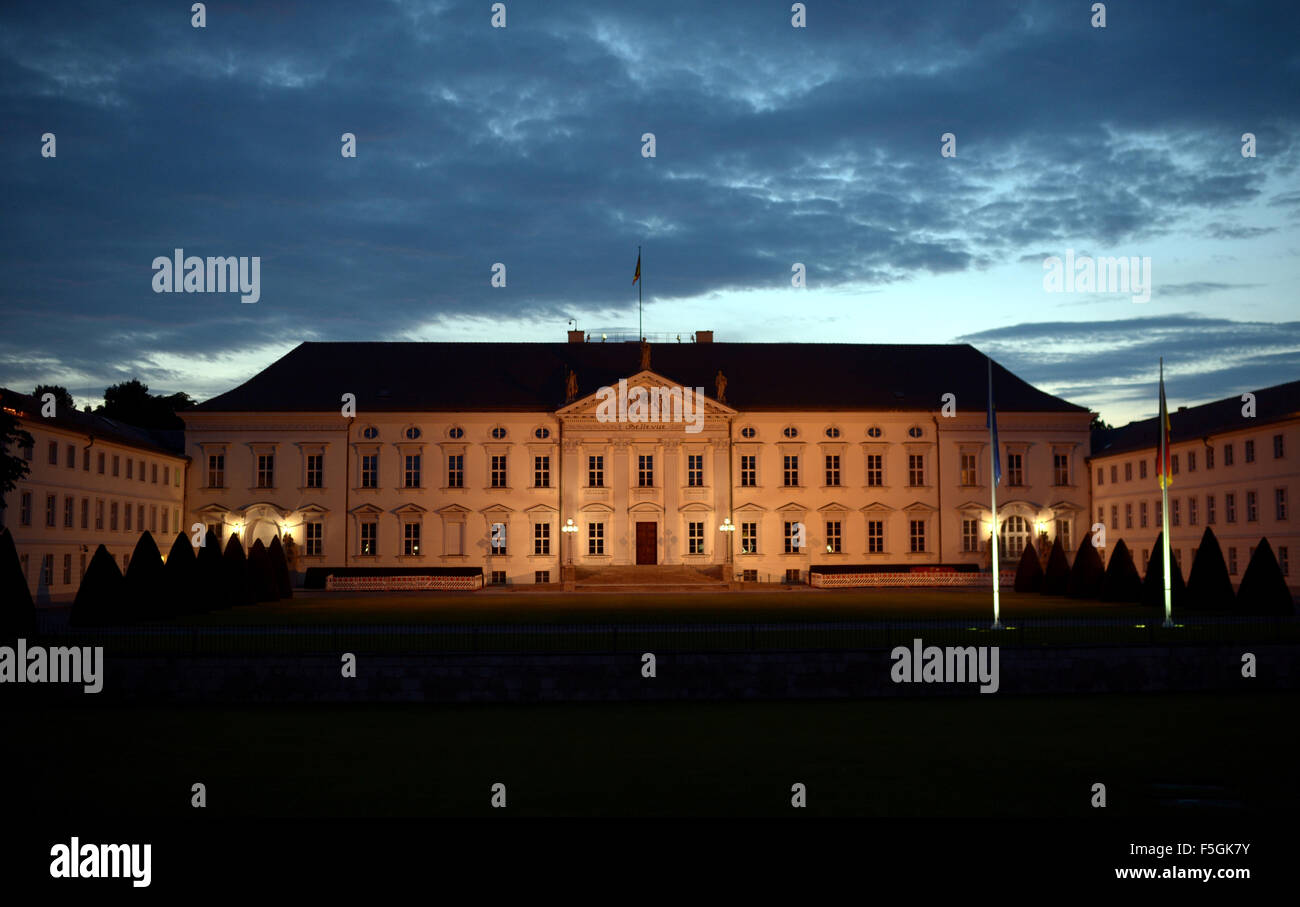 Berlino, Germania, Bellevue Palace di sera Foto Stock