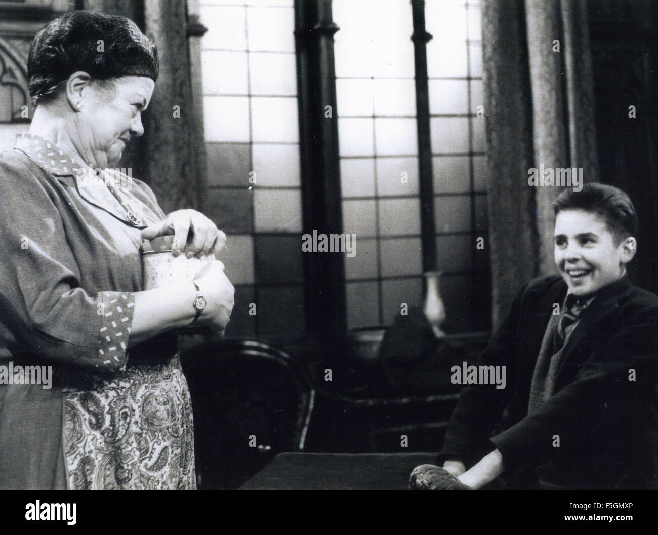 DAVY JONES (1945-2012) l'attore inglese che successivamente hanno aderito il Monkees giocando Colin Lomax, Ena nipote Sharples in Granada TV "Coronation Street' nel 1961. Eda Sharples è stato svolto da Violet Carson. Foto Stock