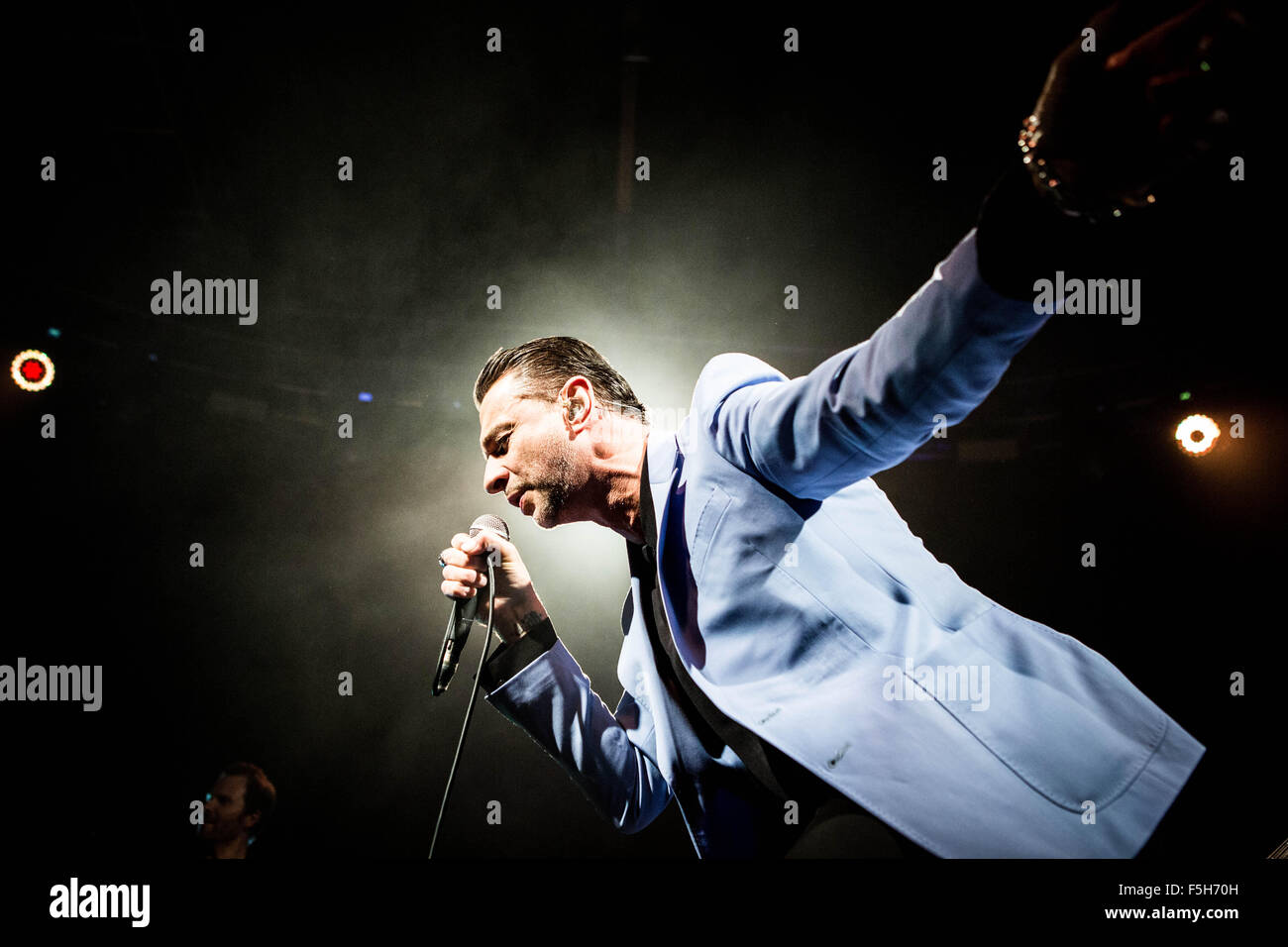 Milano, Italia. 4 novembre, 2015. dave gahan & soulsavers eseguire live at fabrique credito: Roberto finizio/ alamy live news Foto Stock