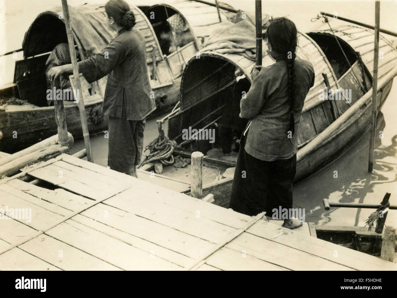 Imbarcazione cinese donne, Macau, Cina Foto Stock