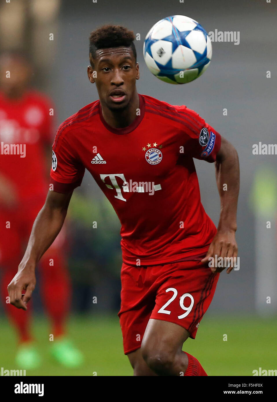 Monaco di Baviera, Germania. 4 Novembre, 2015. Kingsley Coman del Bayern Monaco di Baviera durante la UEFA Champions League Group F match tra Bayern Monaco e Arsenal nello stadio Allianz Arena di Monaco di Baviera. Novembre 4, 2015. Credito: James Boardman/Alamy Live News Foto Stock
