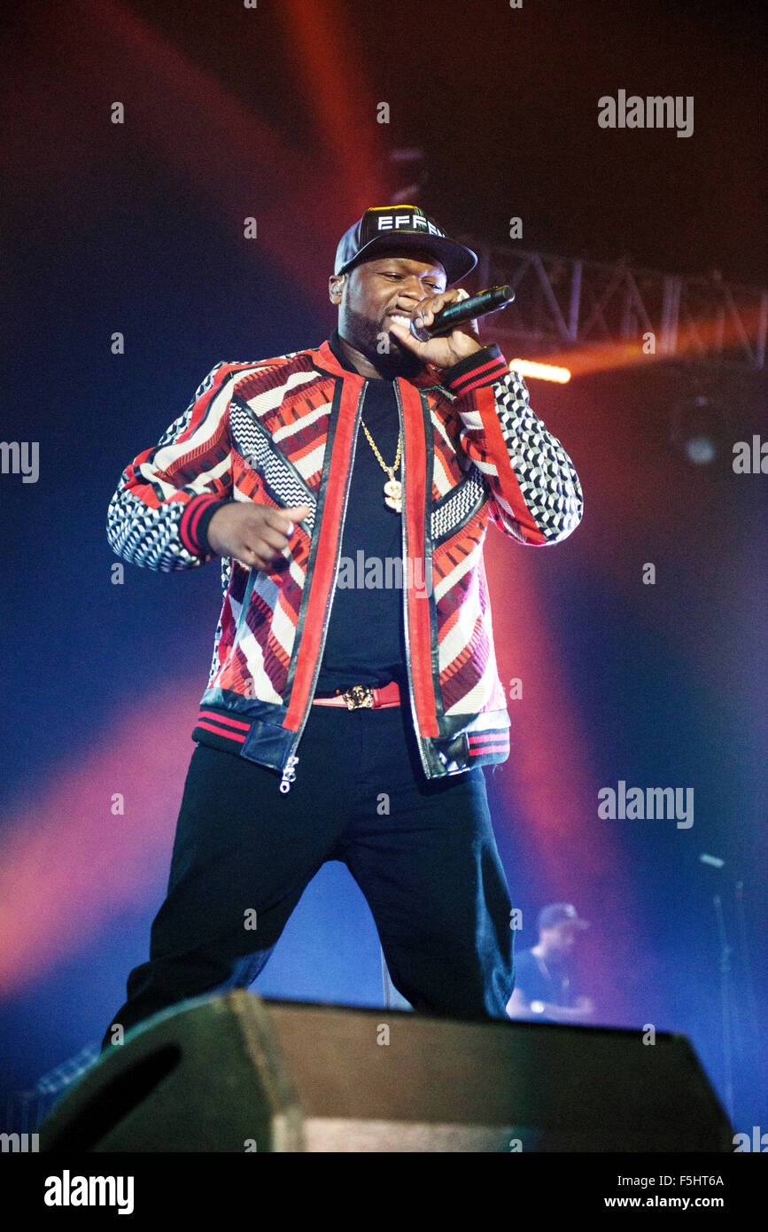 Glasgow, Scotland, Regno Unito. 4 Novembre, 2015. Rapper Curtis Jackson aka 50 Cent , esegue al SSE Idro il 4 novembre 2015 a Glasgow, in Scozia. Credito: Sam Kovak/Alamy Live News Foto Stock