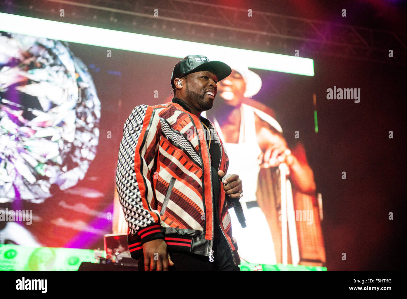 Glasgow, Scotland, Regno Unito. 4 Novembre, 2015. Rapper Curtis Jackson aka 50 Cent , esegue al SSE Idro il 4 novembre 2015 a Glasgow, in Scozia. Credito: Sam Kovak/Alamy Live News Foto Stock