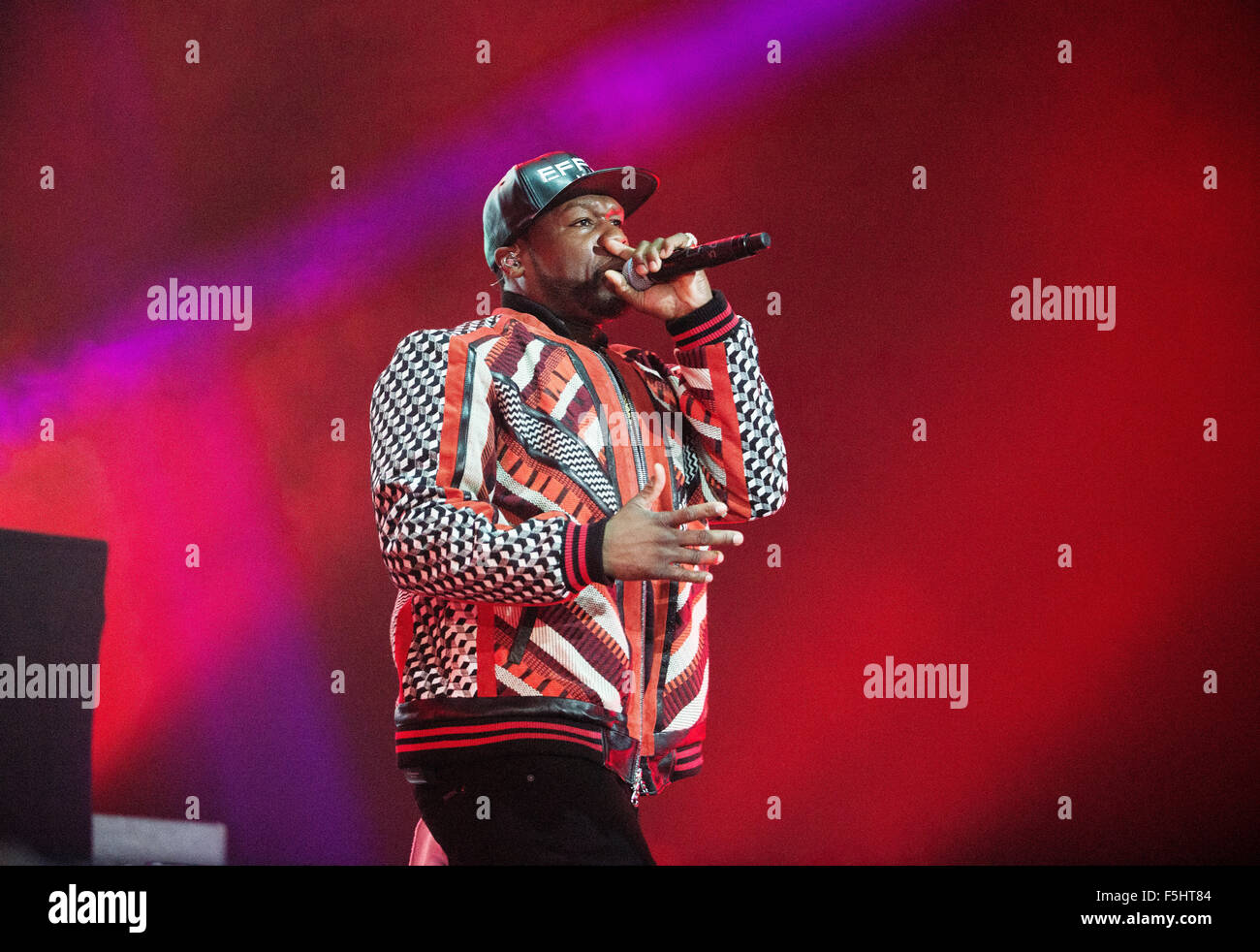 Glasgow, Scotland, Regno Unito. 4 Novembre, 2015. Rapper Curtis Jackson aka 50 Cent , esegue al SSE Idro il 4 novembre 2015 a Glasgow, in Scozia. Credito: Sam Kovak/Alamy Live News Foto Stock