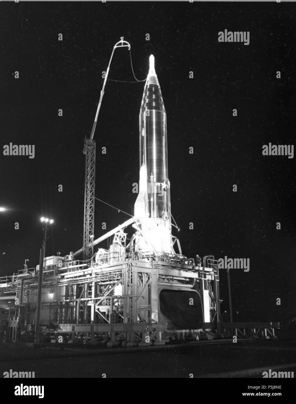 Un'immagine dell'atlante si riferisce a una rappresentazione visiva, probabilmente relativa a contesti geografici, storici o militari, associata al termine atlante. Foto Stock