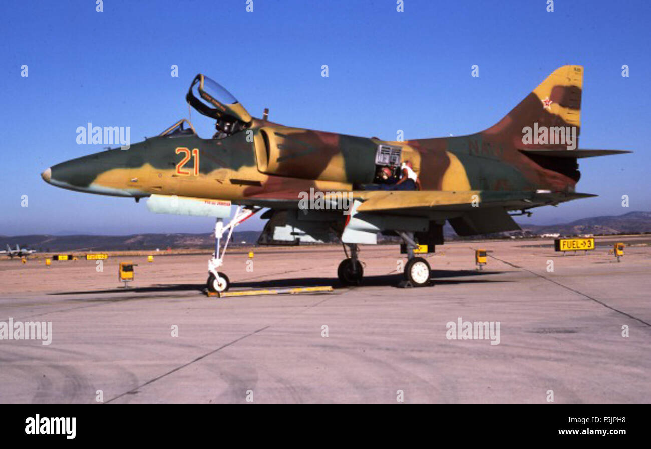 Questa immagine fa parte della Rene Francillon Slide Collection, un archivio storico di fotografie che documentano la storia dell'aviazione e i progressi tecnologici nel campo dello sviluppo aereo. Foto Stock