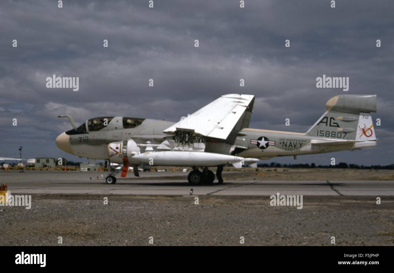 La collezione diapositive Rene Francillon presenta immagini storiche che catturano momenti chiave della storia dell'aviazione. Questa collezione include diapositive che raffigurano gli aeromobili e le tappe importanti dell'aviazione. Foto Stock