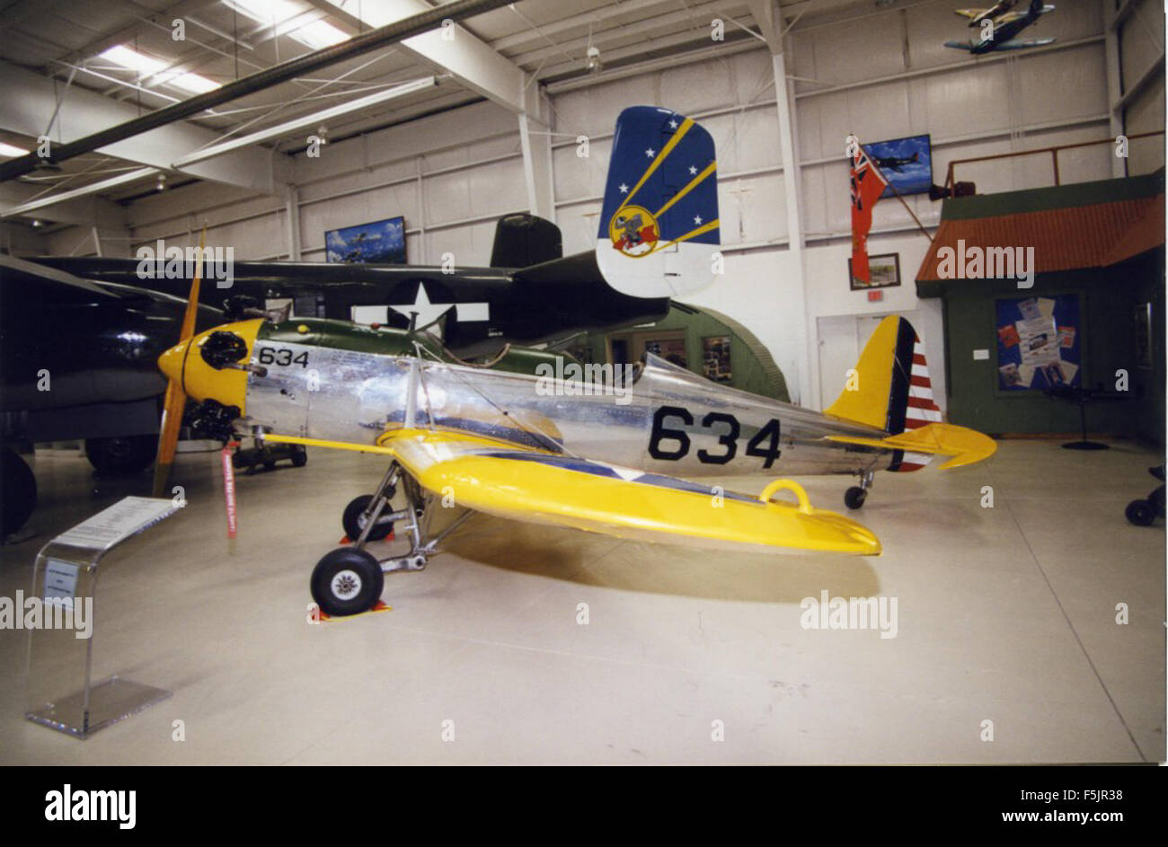 Il Ryan PT-22 Recruit, numero di serie 41-15550 (N441V), è un aereo militare di addestramento dei primi anni '1940 È stato utilizzato dalle United States Army Air Forces durante la seconda guerra mondiale per addestrare i piloti, con un design monoplano ad ala bassa e una configurazione a cabina di pilotaggio aperta. Foto Stock