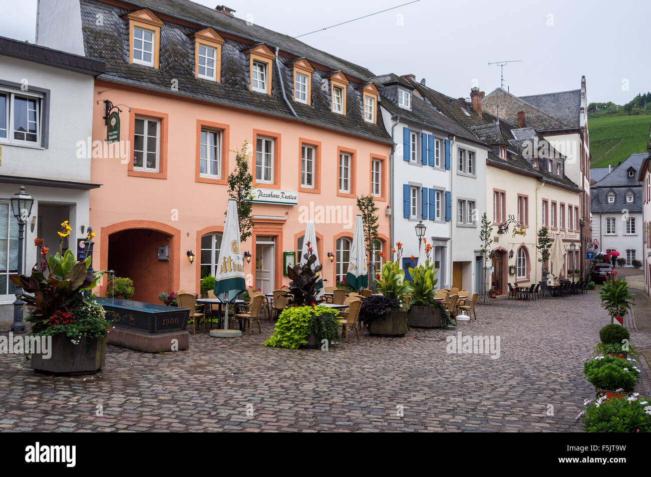 Vecchie case di Pferdemarkt, ex mercato ippico, Altstadt, Saarburg, Renania-Palatinato, Germania Foto Stock