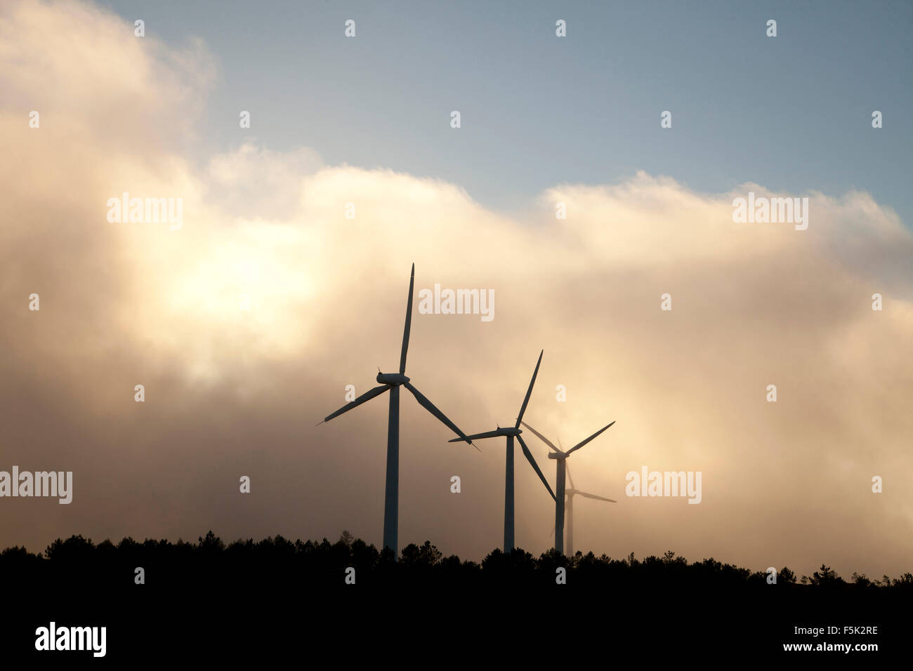 Energia eolica turbine eoliche in Galizia Foto Stock