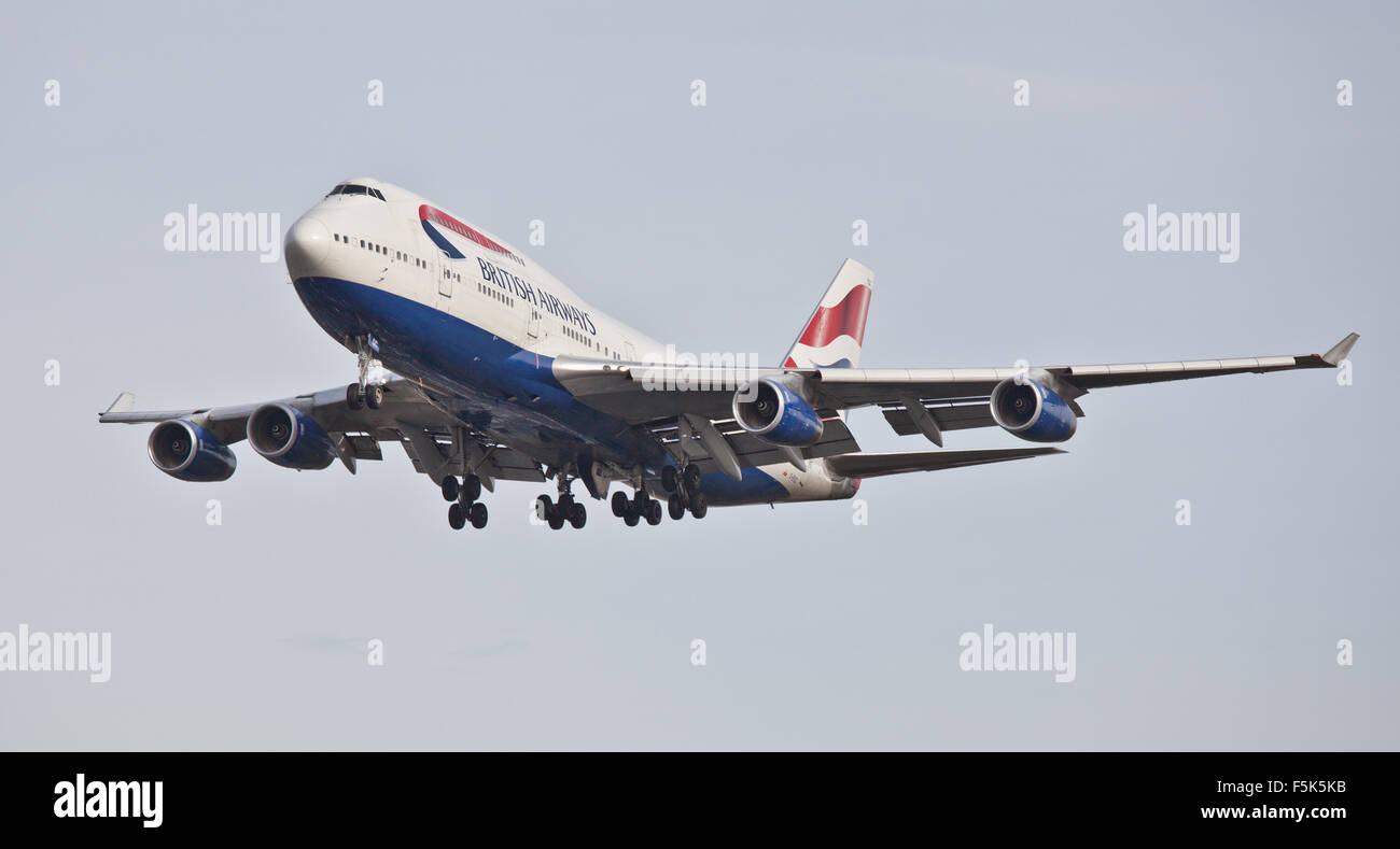 British Airways Boeing 747 jumbo getto G-BYGC venuta in terra a Londra Heathrow Airport LHR Foto Stock