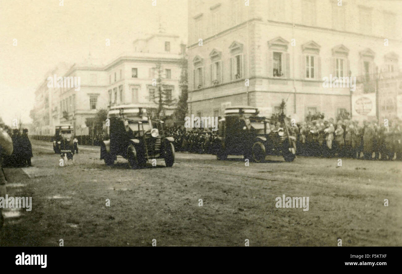 Sfilata di veicoli militari dell'Esercito Italiano, Italia Foto Stock