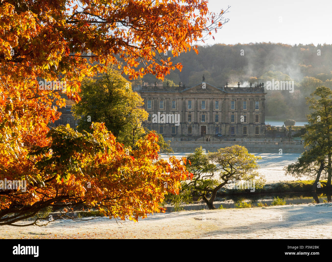 Autunno a Chatsworth, Bakewell Peak District Derbyshire England Regno Unito Foto Stock