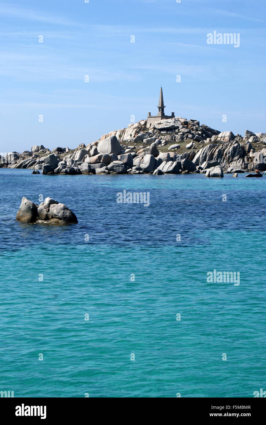 Memoriale al naufragio della fregata La Semillante, isola di Lavezzi, Corsica, Francia Foto Stock
