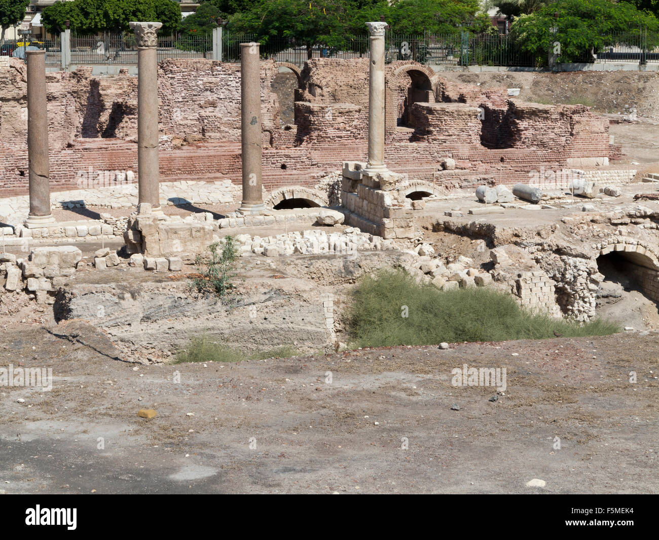 Il bagno romano di area e portico a Kom el Dikka Alessandria, costa nord di Egitto Foto Stock