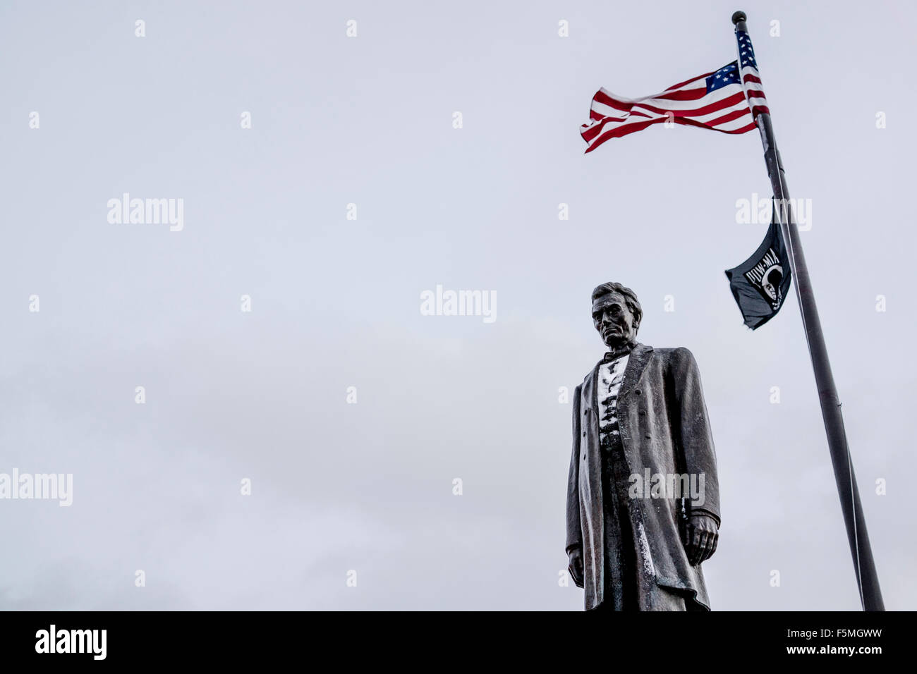 Abraham Lincoln statua, County War Memorial, Milwaukee, Stati Uniti Foto Stock