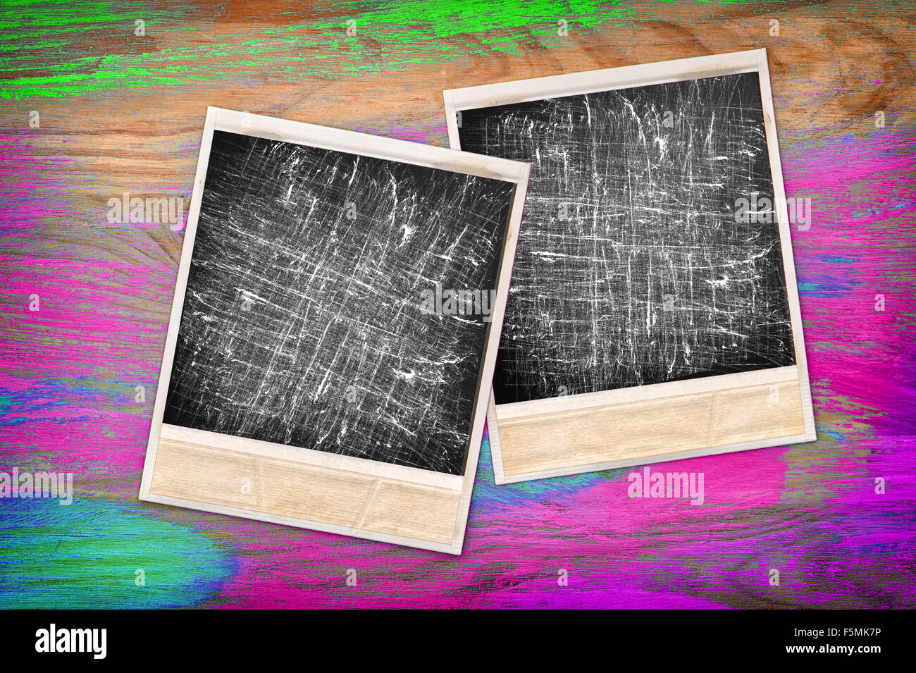 Vecchio instant photo frame con film graffi. In stile vintage tonica foto Foto Stock