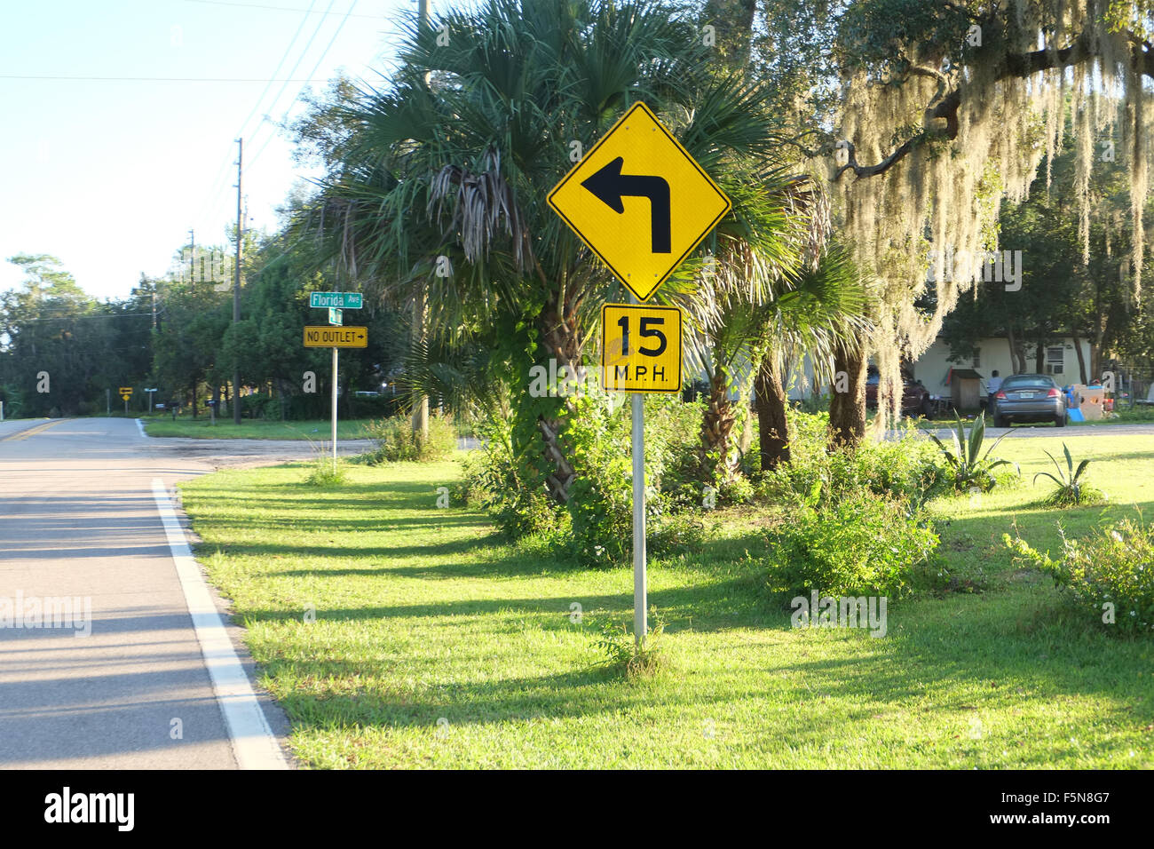 Curva brusca segno di avvertimento in Florida Foto Stock