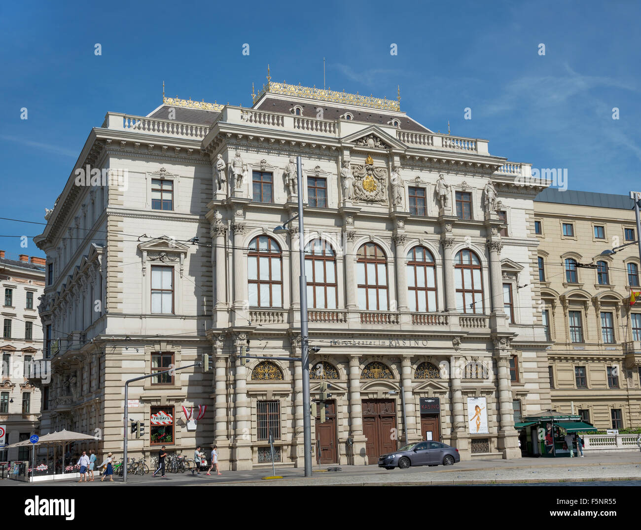 A VIENNA IL 1 AGOSTO: eurotheater im kasino Vienna il 1 agosto 2015 a Vienna Foto Stock