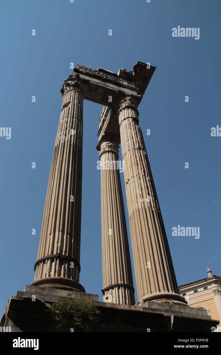 Colonne dell'antica roma immagini e fotografie stock ad alta ...
