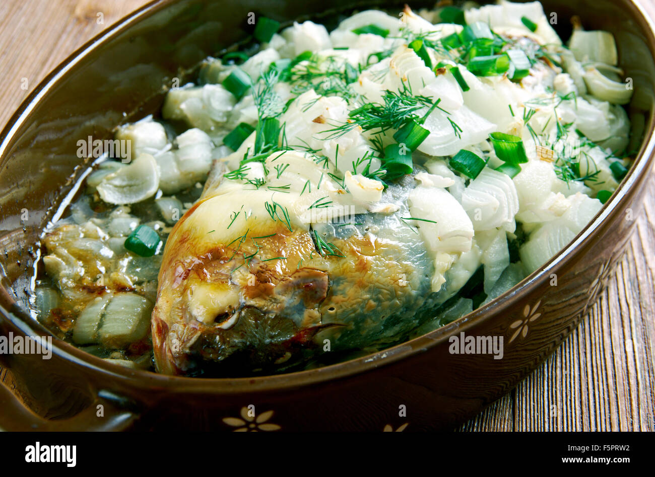 Tebe - pesce al forno in Tatar.Cucina tartara Foto Stock