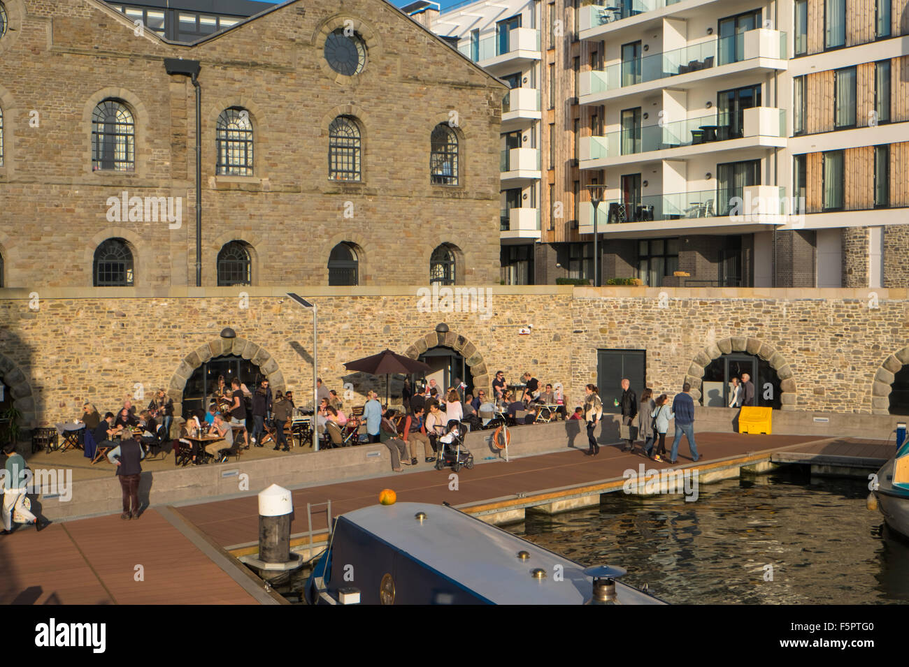 Bristol REGNO UNITO Inghilterra parlò e Stringer Bar Cafe Porto Quay Foto Stock